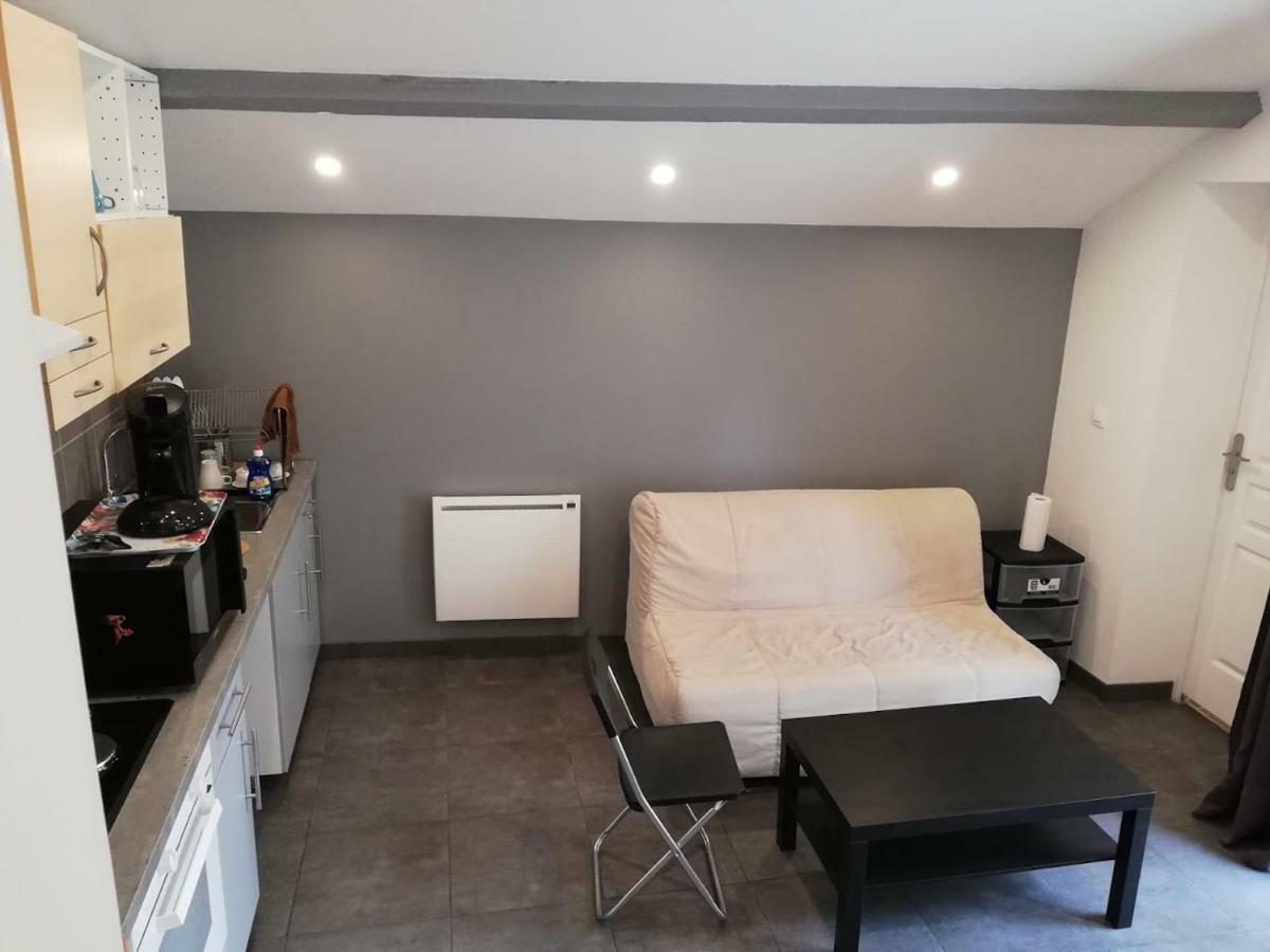 Maison Duplex & Appartement Sur Cour La Ferte-Gaucher Екстер'єр фото